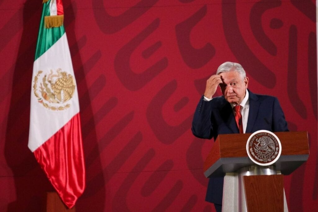 "Sí por México" señaló que AMLO sólo ha cumplido parcialmente 19 por ciento de sus compromisos.