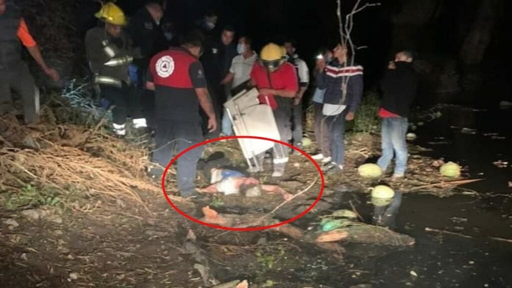 Un presunto asaltante resultó lesionado luego de caer de un árbol, cuando trataba de huir de ser linchado en la colonia El Dengui, en el municipio de Tula.