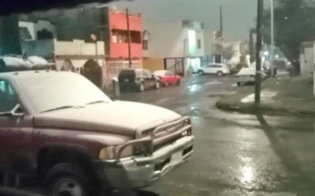 El Presidente Andrés Manuel López Obrador informó que apagón en Nuevo León, Coahuila, Tamaulipas y Chihuahua afecta ahora mismo a 400 mil usuarios.