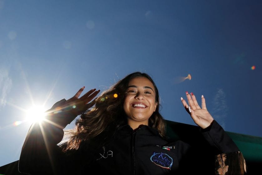 Meses después de casi perder la vida, Andrea González cumplió su sueño de ir a la Administración Nacional de la Aeronáutica y del Espacio de Estados Unidos (NASA)