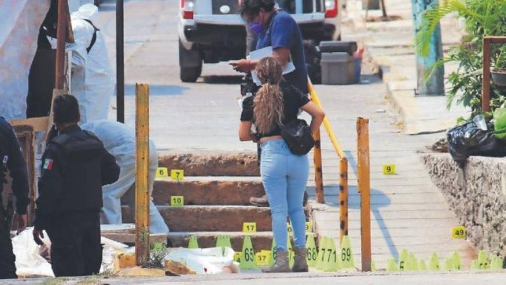 Un hombre, a quien apodaban "El Barrigas", fue asesinado en la colonia Ramón Hernández, en Cuernavaca, Morelos, con al menos 71 balazos.