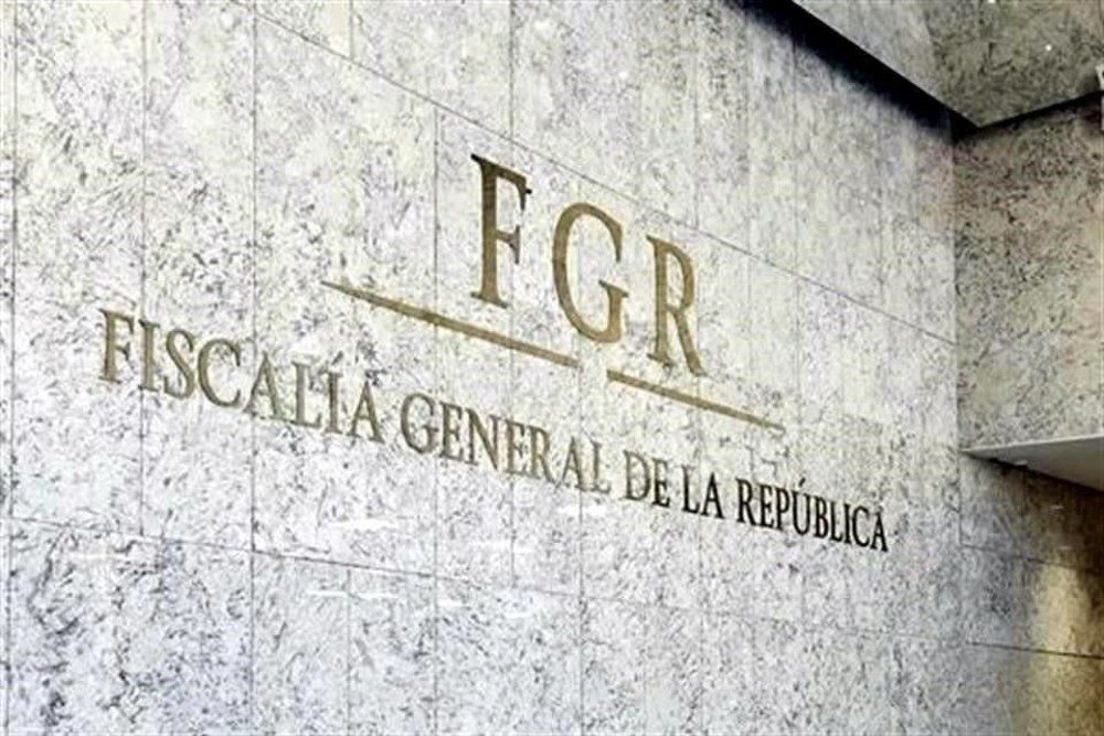 La FGR entregó la carpeta de investigación en su contra a Ricardo Anaya.