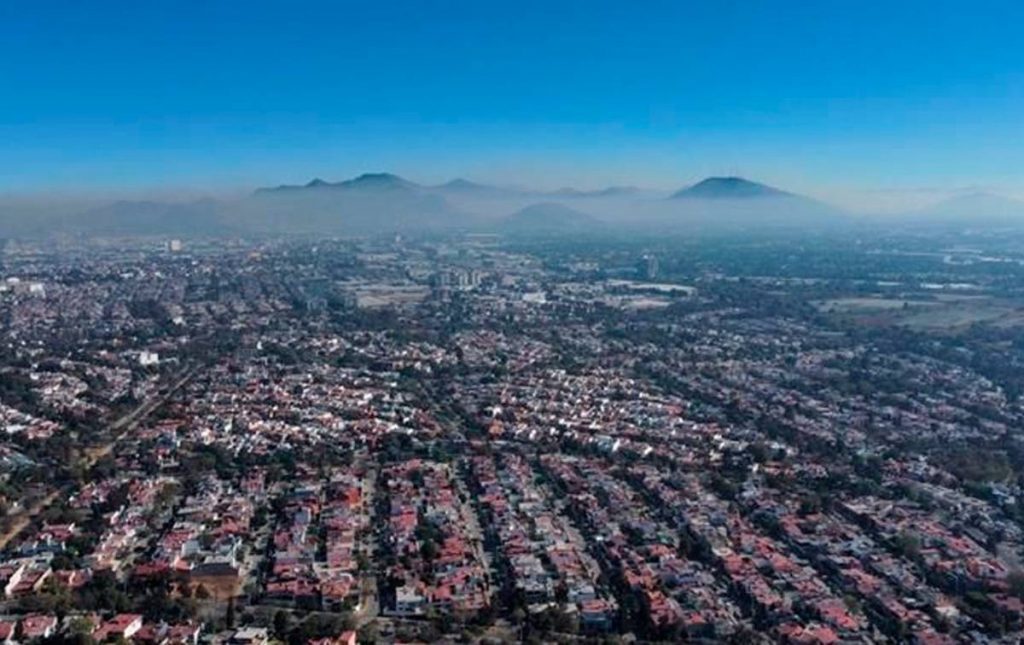 Dirección General de Prevención y Control de la Contaminación Atmosférica activaron la fase II de contingencia ambiental en el Valle de Toluca por alta concentración de Partículas Menores a 2.5 micras (PM 2.5), también CAME emite alerta.