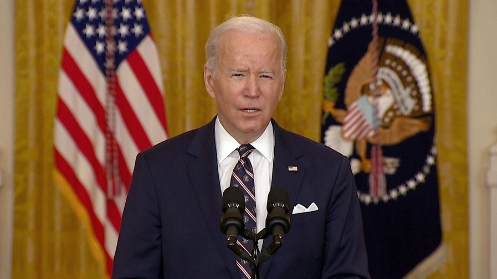 El Presidente de EU, Joe Biden, dijo que Rusia ya inició la invasión a Ucrania al mandar tropas a Donetsk y Lugansk.