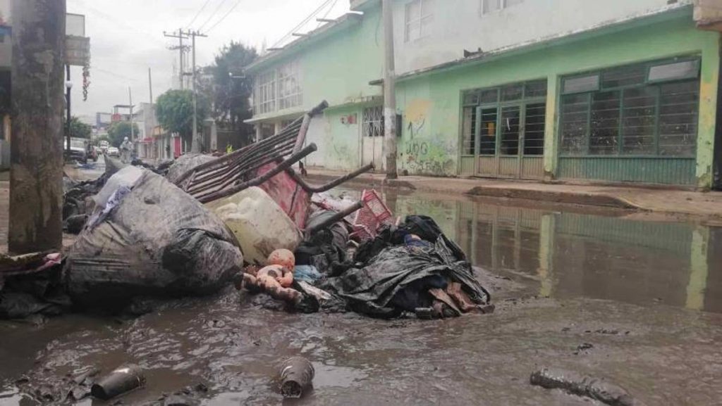 El Instituto del Fondo Nacional de la Vivienda para los Trabajadores (Infonavit) pagó 2 millones 80 mil pesos a 24 derechohabientes del municipio de Tula que reclamaron su seguro tras las inundaciones del 6 y 7 de septiembre del año pasado.