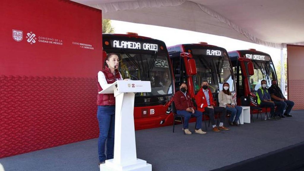La jefa de Gobierno de la Ciudad de México, Claudia Sheinbaum encabezó la inauguración de la ampliación de la Línea 4 del Metrobús