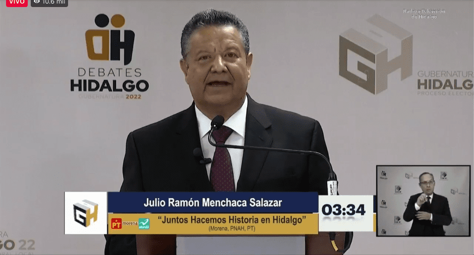 Debate, Julio Menchaca