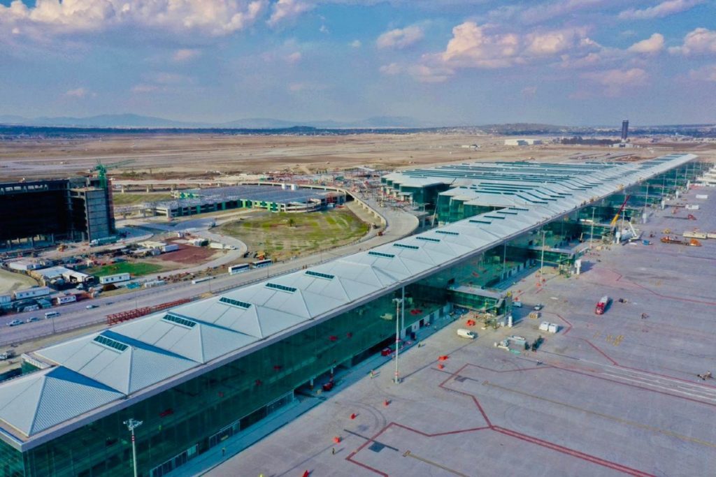 Julio Menchaca pretende aprovechar la cercanía del Aeropuerto Internacional Felipe Ángeles para potenciar la industria de Hidalgo