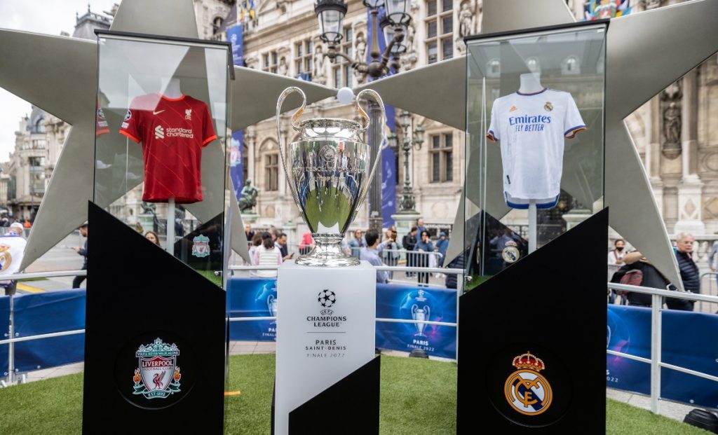 Champions League: La Orejona ya está expuesta en París