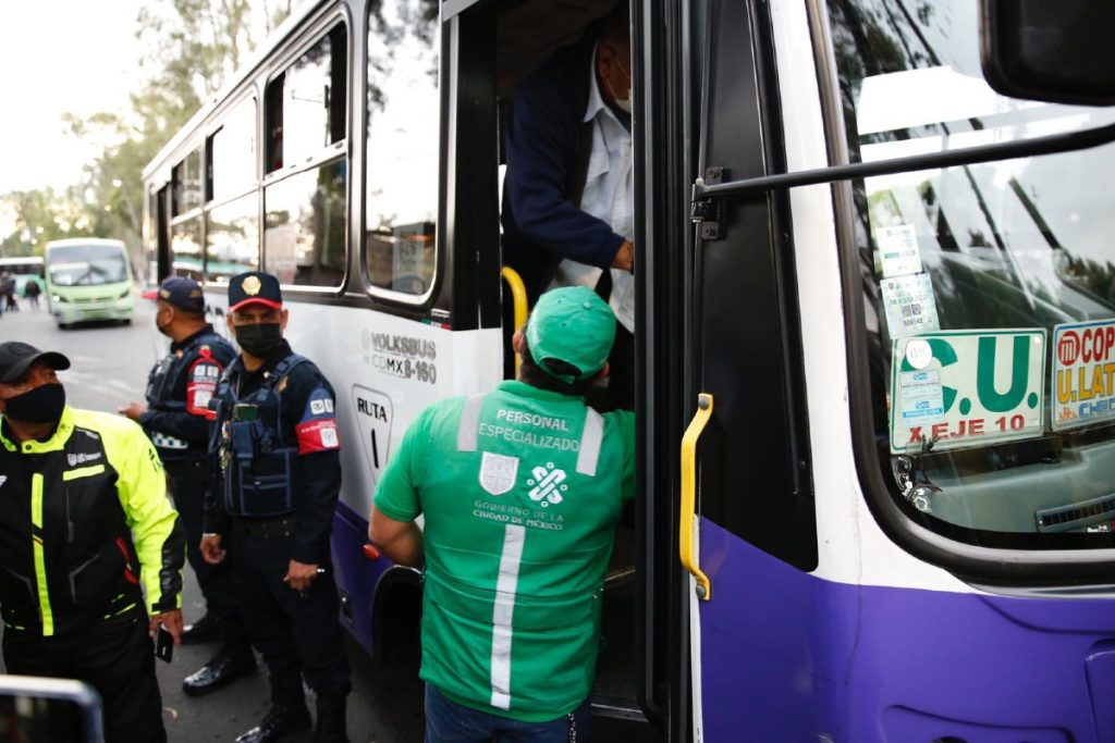 Gobierno de la CDMX suspende 78 unidades de transporte público luego del incremento de tarifa