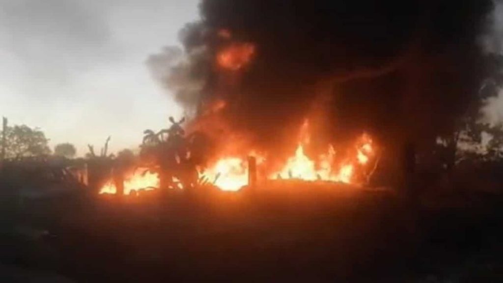 Reportan quema de gas LP por toma clandestina en Nextlalpan y Tultepec (VIDEO)