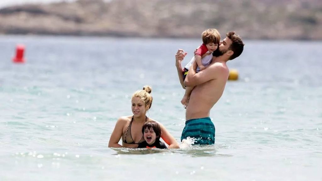 Shakira y Gerard Piqué han anunciado que, tras casi 12 años de relación y dos hijos en común, se separan. Así lo han comunicado ambos a través de un escrito conjunto