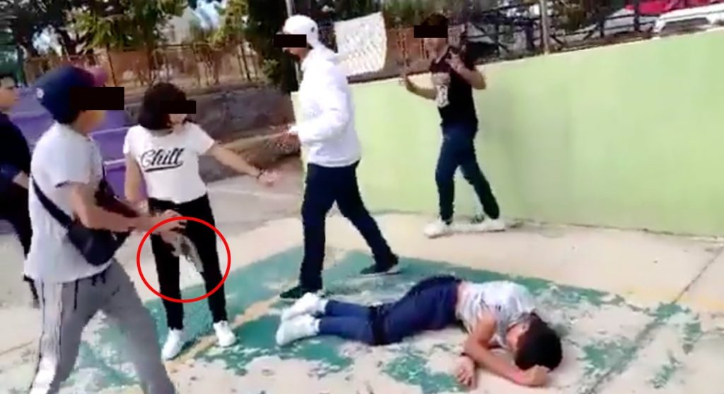 Ubican a adolescente que portaba una pistola durante una riña en Pachuca (VIDEO)
