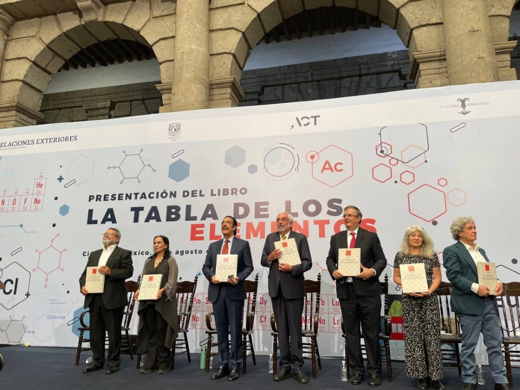 Ebrard resaltó la promoción de Fayad de la actividad científica en Hidalgo