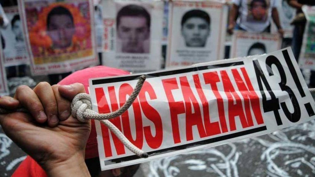 Segob y SSPC presentaron una denuncia penal en contra del Juez Samuel Ventura Ramos por liberar a 24 personas relacionadas al caso Ayotzinapa.