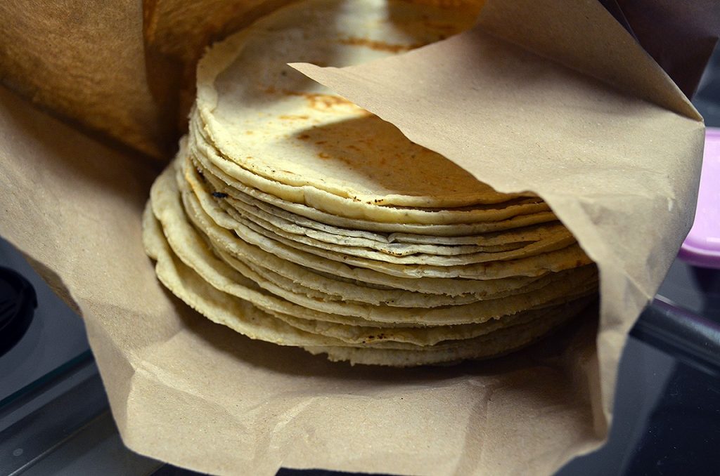 Kilo de tortilla aumenta 2 pesos en Pachuca