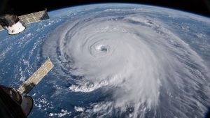 Tormenta tropical Orlene toma fuerza y amenaza las costas de Sinaloa