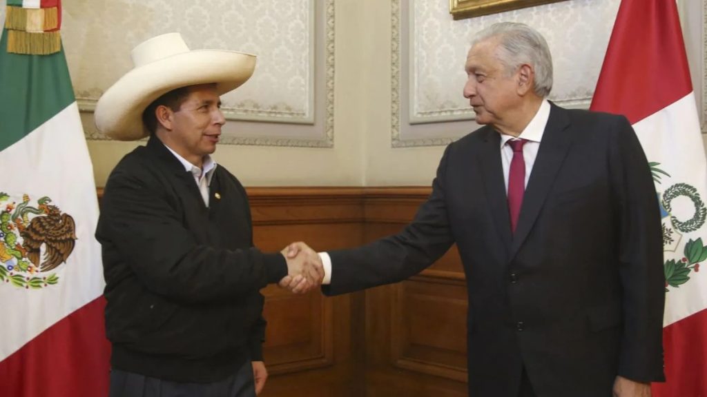 AMLO: para México, Pedro Castillo es el Presidente de Perú