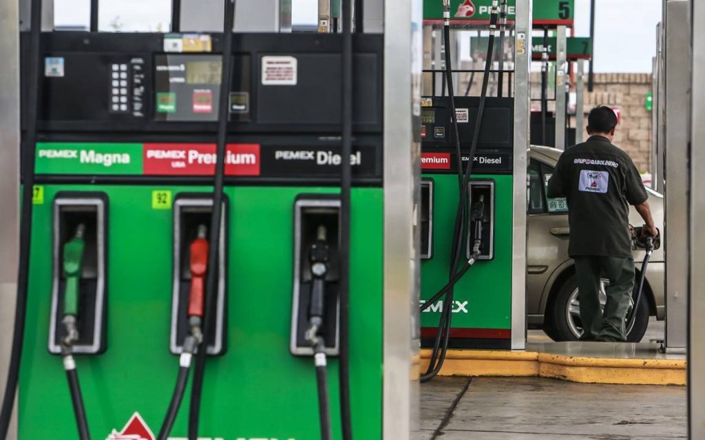 Hacienda sube el apoyo para gasolinas y diésel para primera semana del 2023