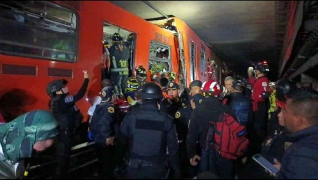 El Sistema de Transporte Colectivo Metro reportó un choque de trenes en la Línea 3, que va de Indios Verdes a Universidad