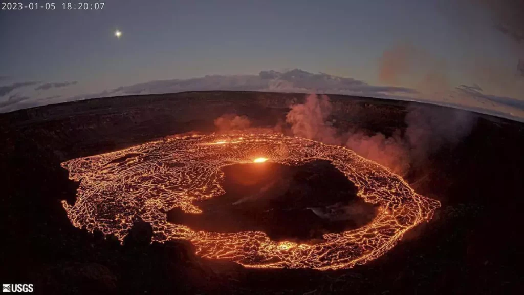 El Volcán Kilauea entra en erupción en Hawai