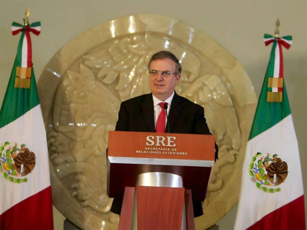 México lamentó la decisión “del actual gobierno de la República del Perú”, de reducir el nivel de las relaciones diplomáticas entre ambos países