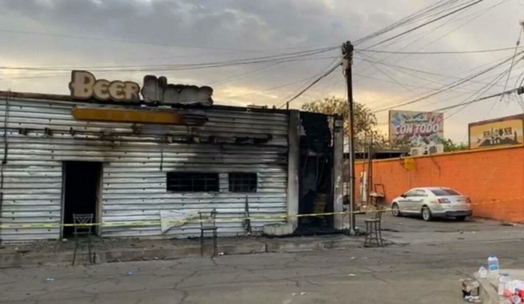Hombre incendia un bar en Sonora y en el interior mueren 11 personas.