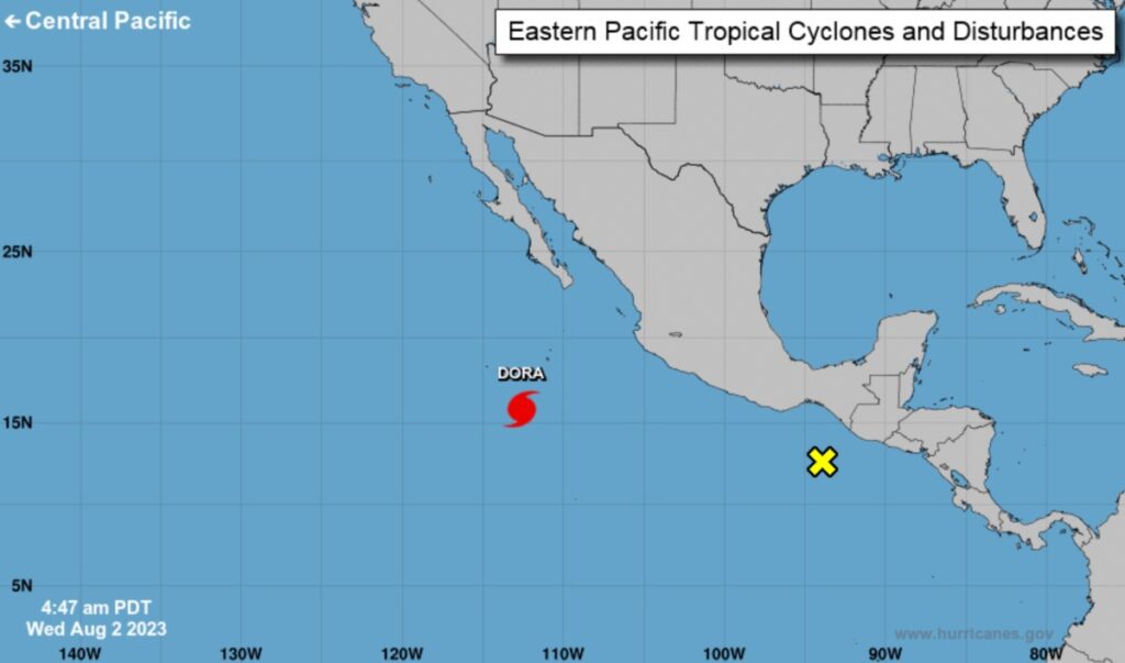 Dora se convierte en huracán categoría 1 frente a costas mexicanas