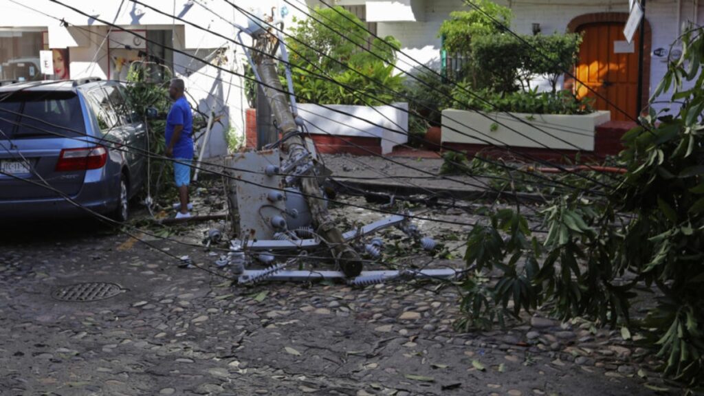 Declaran desastre en 6 municipios de Guerrero... pero por el tormenta tropical Max